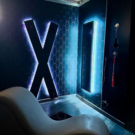 公寓 La 1920 - Jacuzzi Prive & Donjon